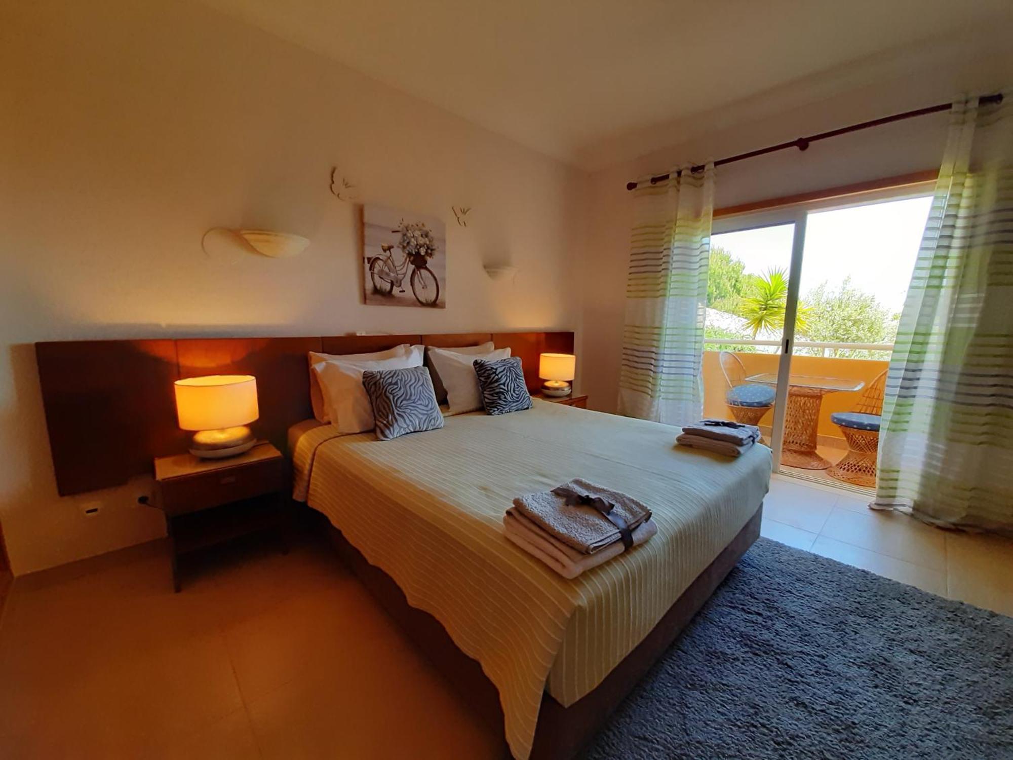 Lucie Lime Guesthouse Luz Exterior foto